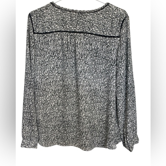 Talbots Opaque Lightweight Long Sleeve Tunic w Front Buttons - Picture 3 of 8